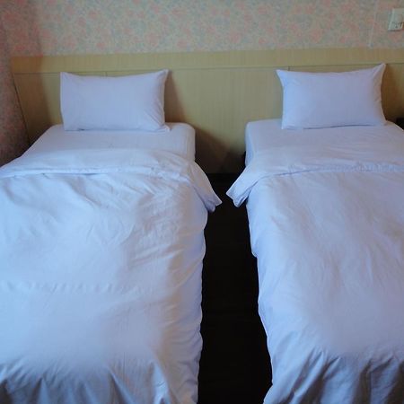 Sunwise Hotel Каосюн Екстериор снимка
