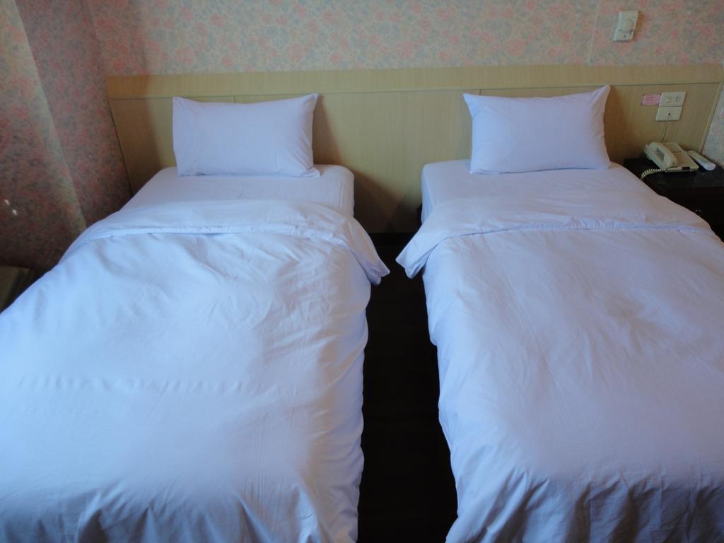 Sunwise Hotel Каосюн Екстериор снимка