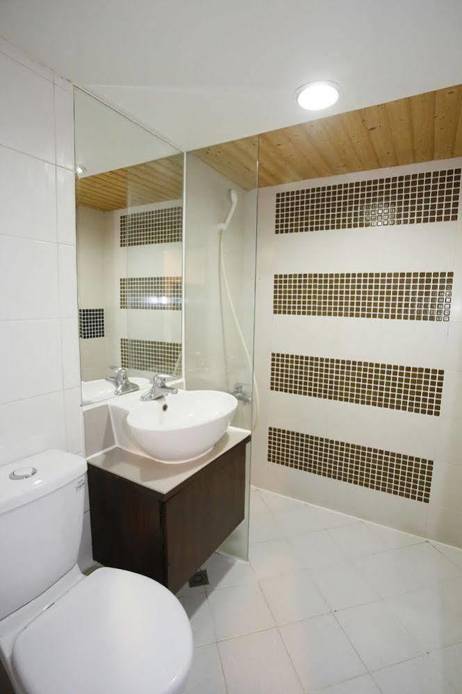 Sunwise Hotel Каосюн Екстериор снимка